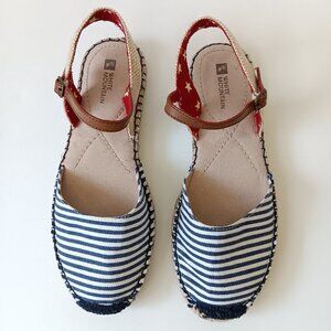 NEW White Mountain Women's Blue/White Stripe Espadrille Flat Sandals Size 7.5M